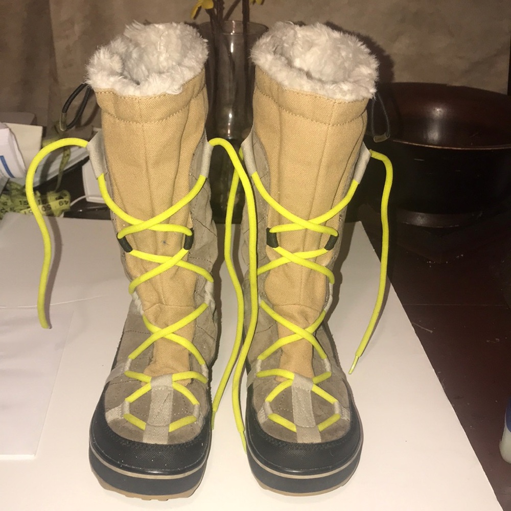 Sorel winter boots